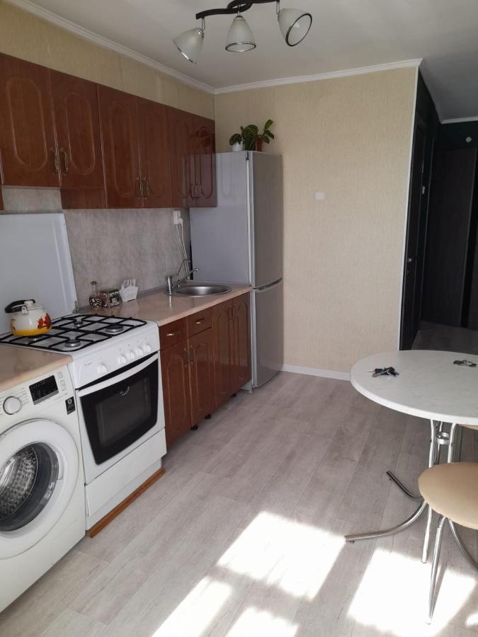 Изумруд Apartment Уралск Екстериор снимка